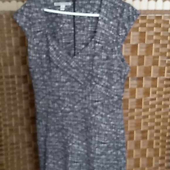 Dress - Picture 3 of 5